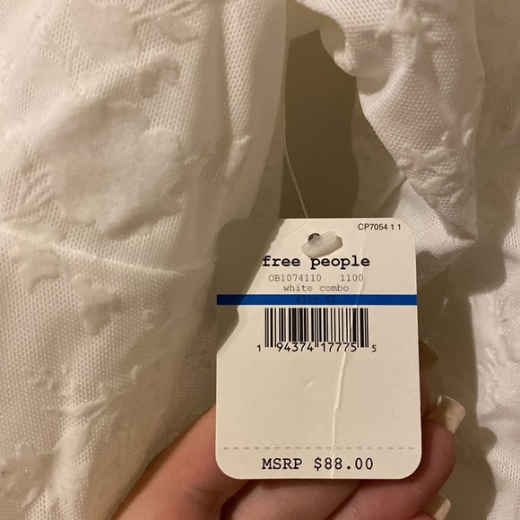 Free People Floral Semi Sheer Babes in Bandeaus Bodysuit NWT L-XL - Picture 4 of 12